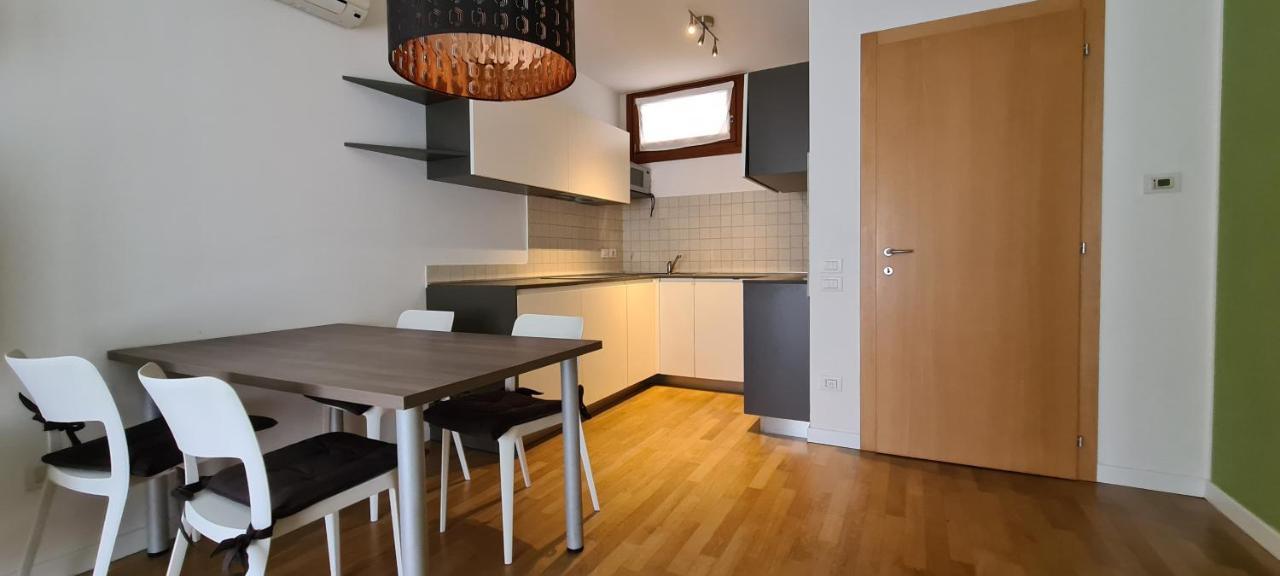 Garda Lake Aloha Apartments Torbole Sul Garda Buitenkant foto