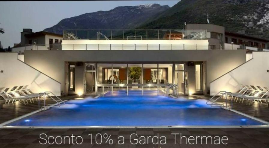Garda Lake Aloha Apartments Torbole Sul Garda Buitenkant foto